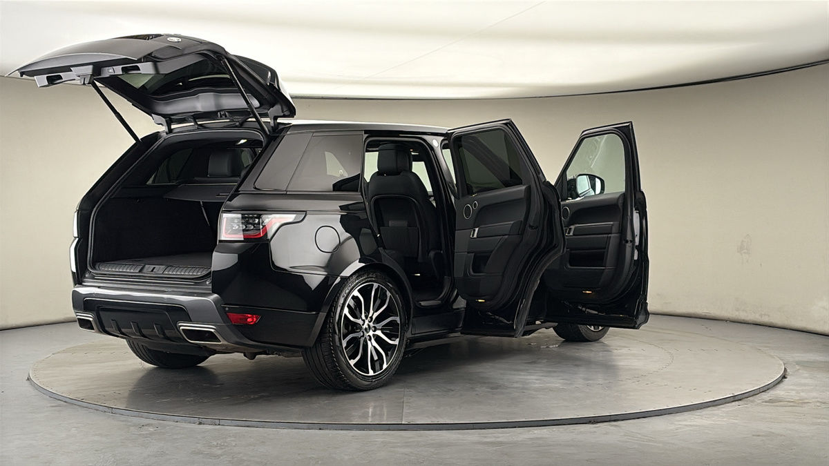 More views of Land Rover Range Rover Sport