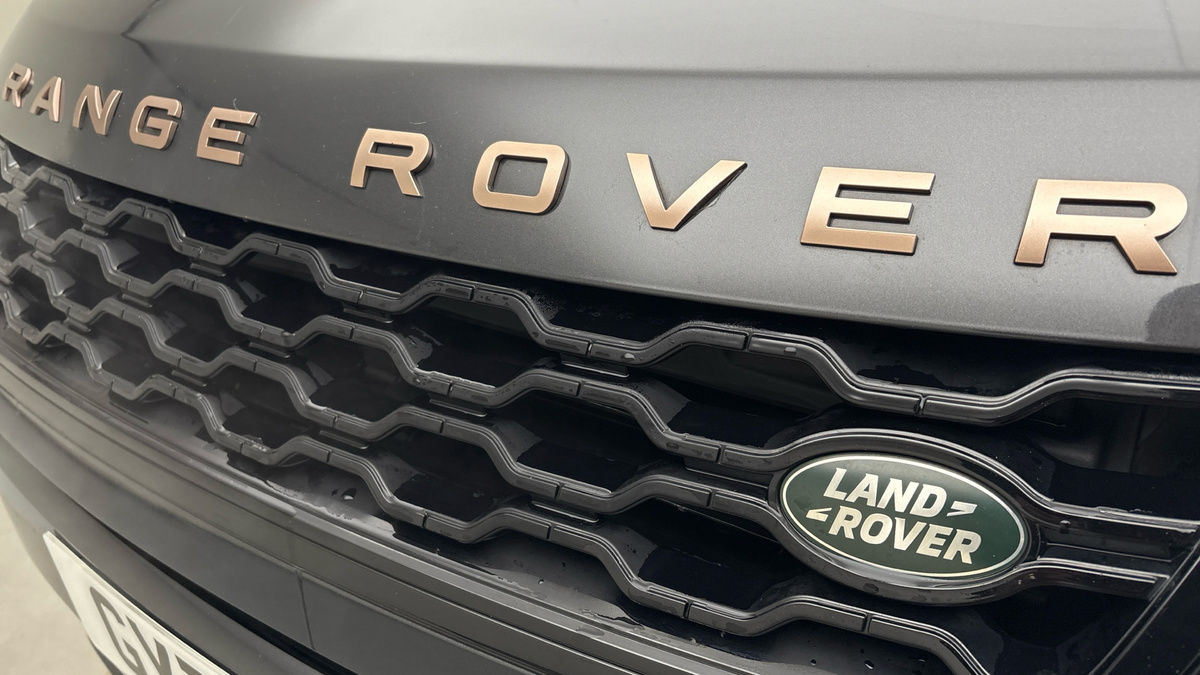 Land Rover Range Rover Evoque Image 24