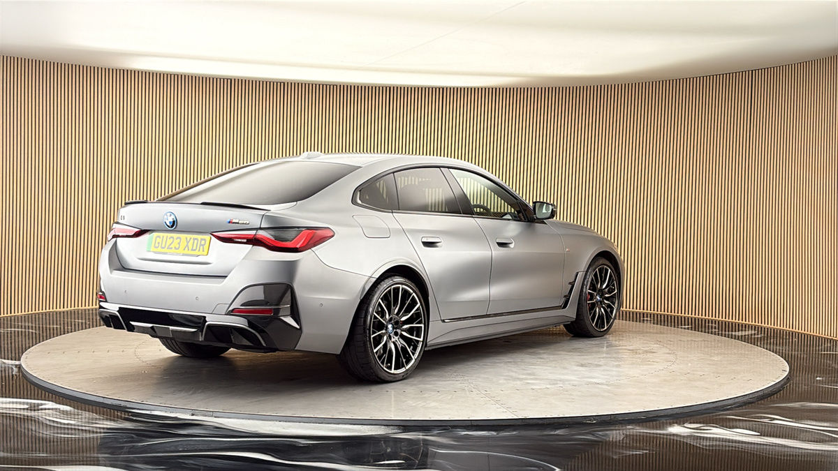 More views of BMW i4