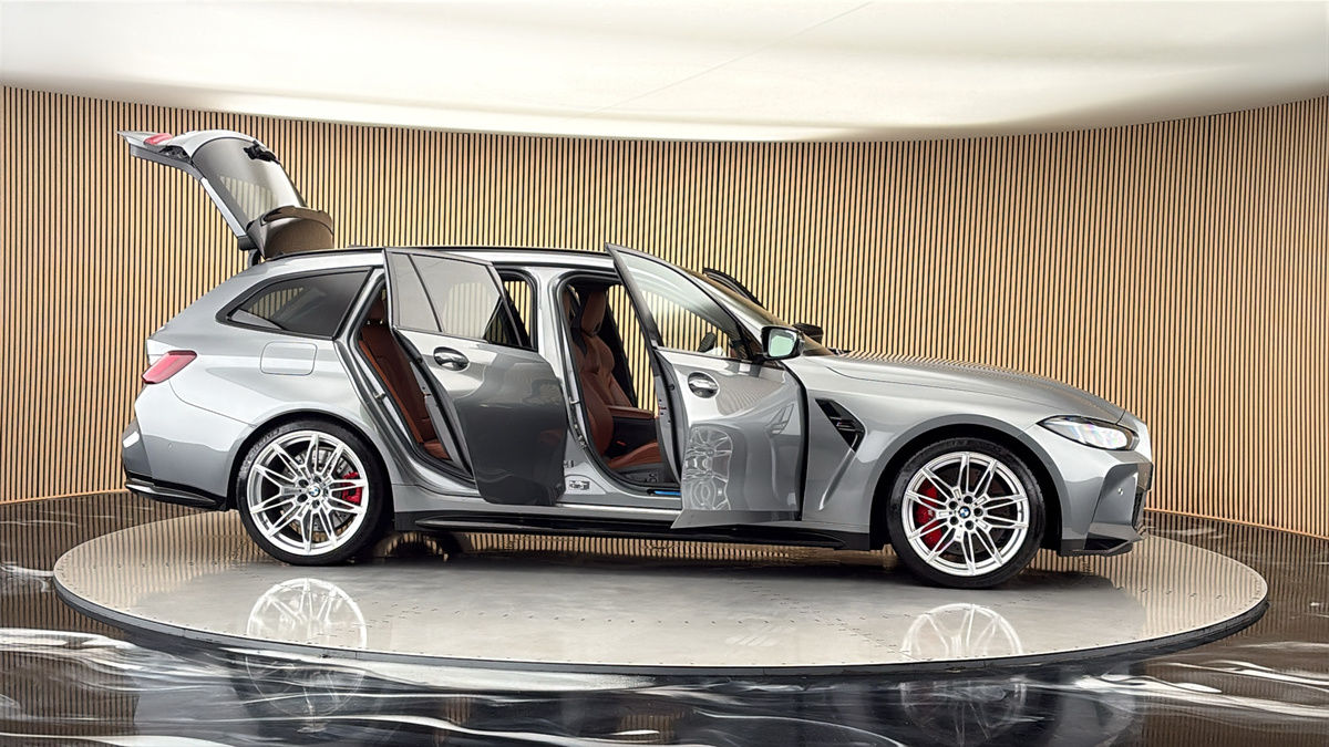More views of BMW M3