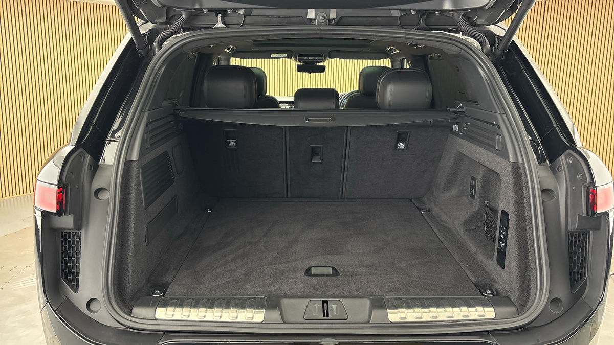Land Rover Range Rover Sport Image 11