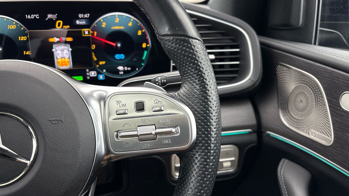 Mercedes-Benz GLE Image 14