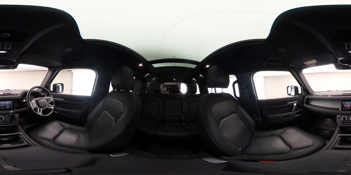 More views of Land Rover Defender 110