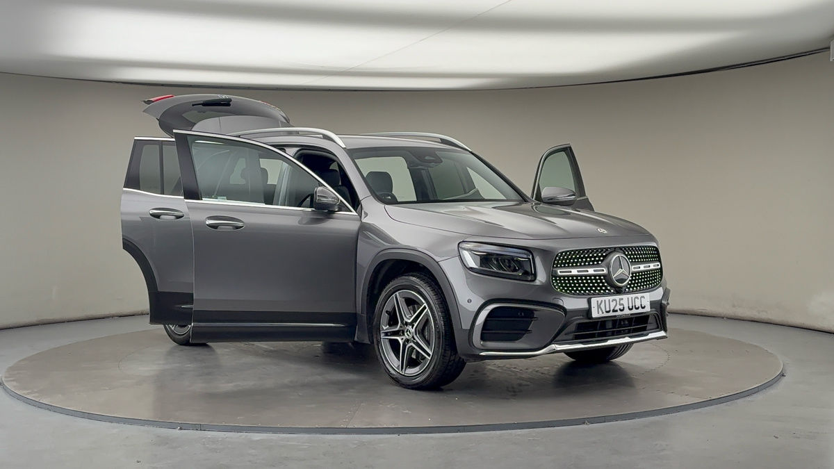 More views of Mercedes-Benz GLB