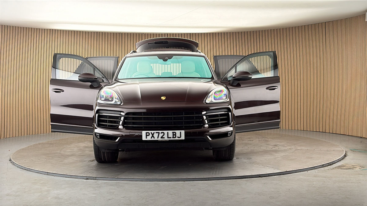 More views of Porsche Cayenne