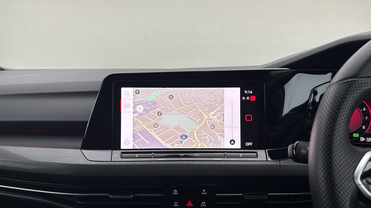 Volkswagen Golf Image 17