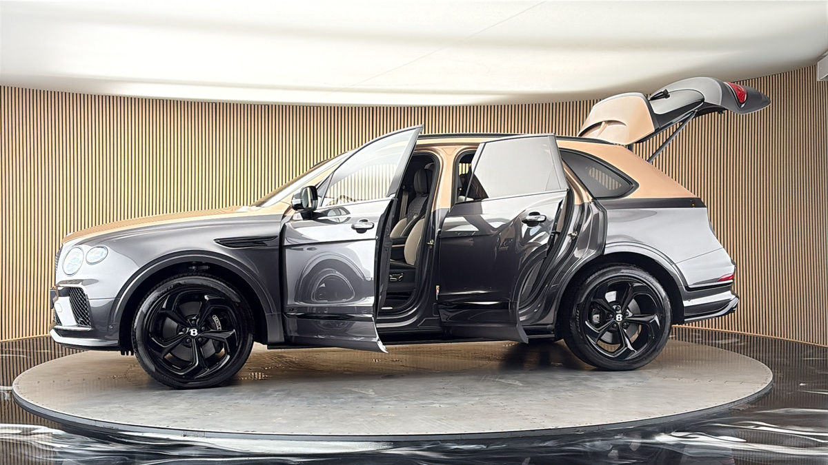 More views of Bentley Bentayga