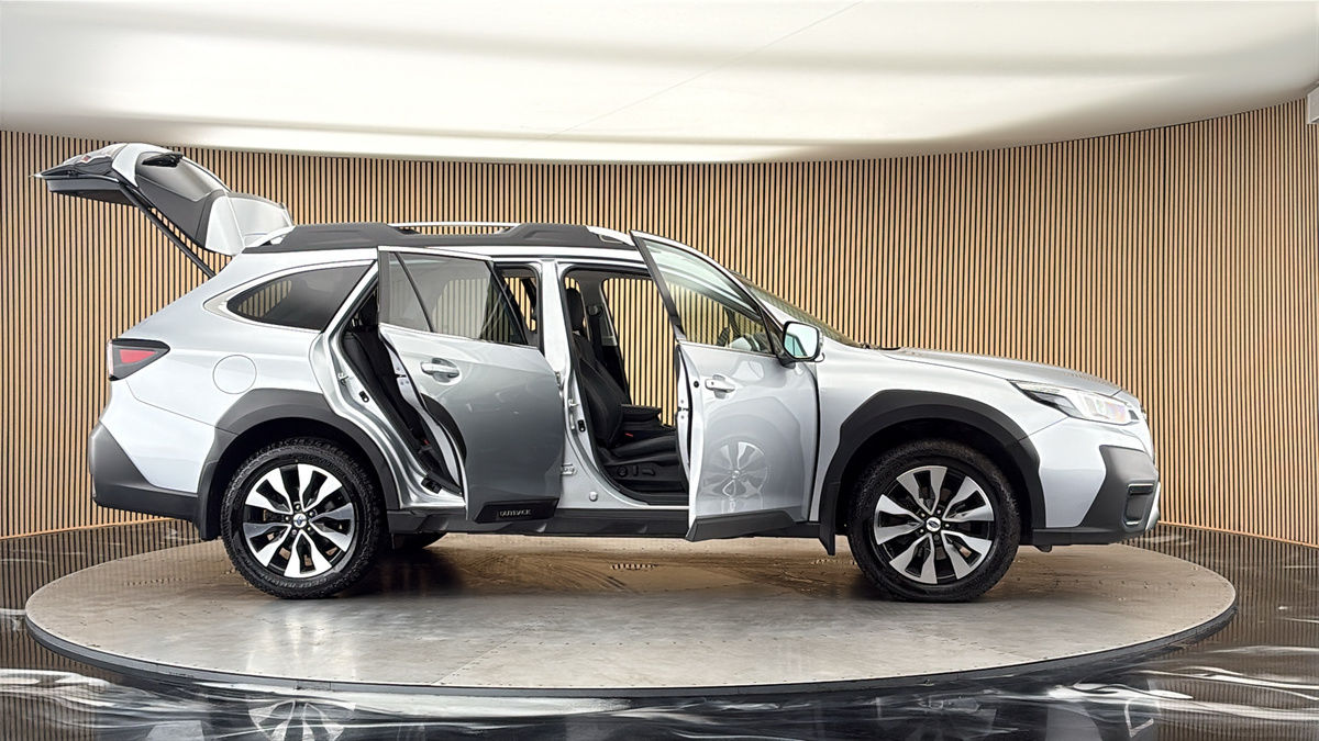 More views of Subaru Outback