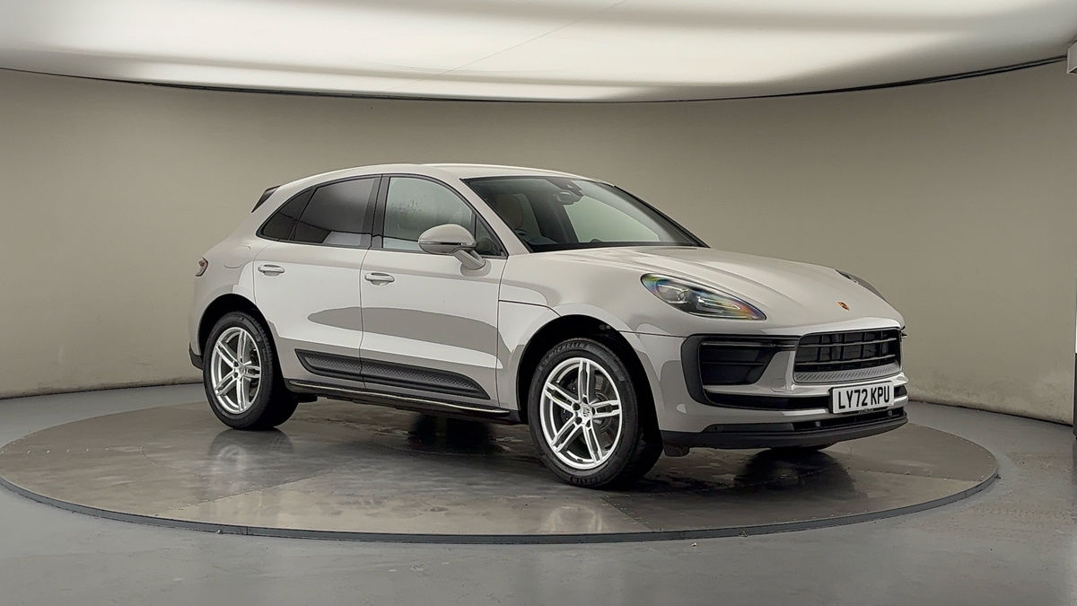More views of Porsche Macan