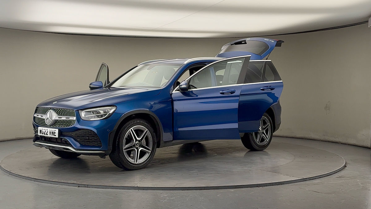 Mercedes-Benz GLC Image 22