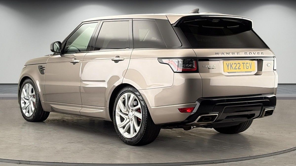 Land Rover Range Rover Sport Image 2
