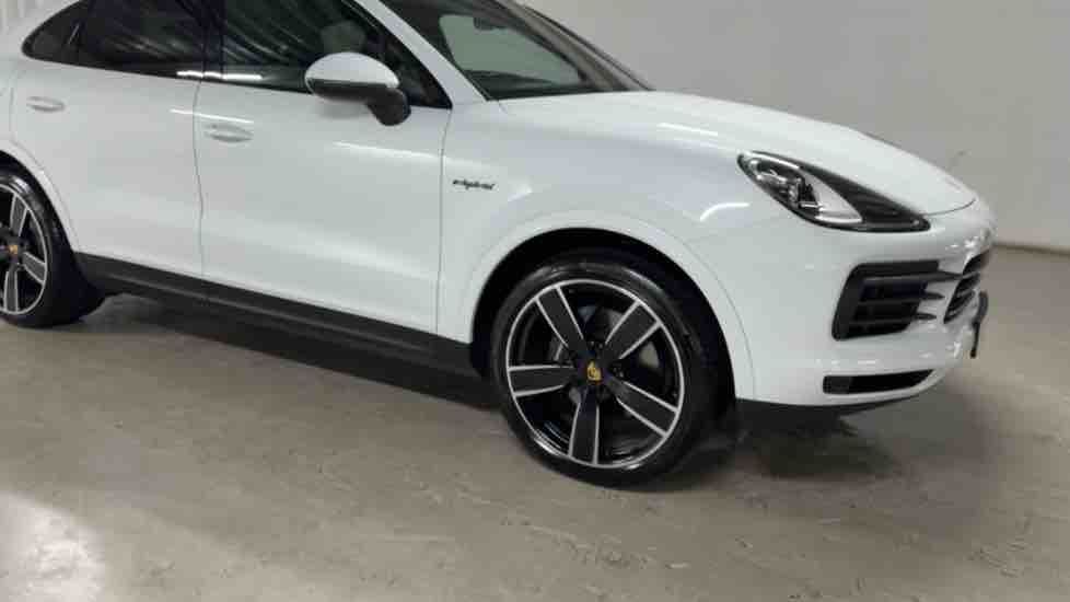 More views of Porsche Cayenne