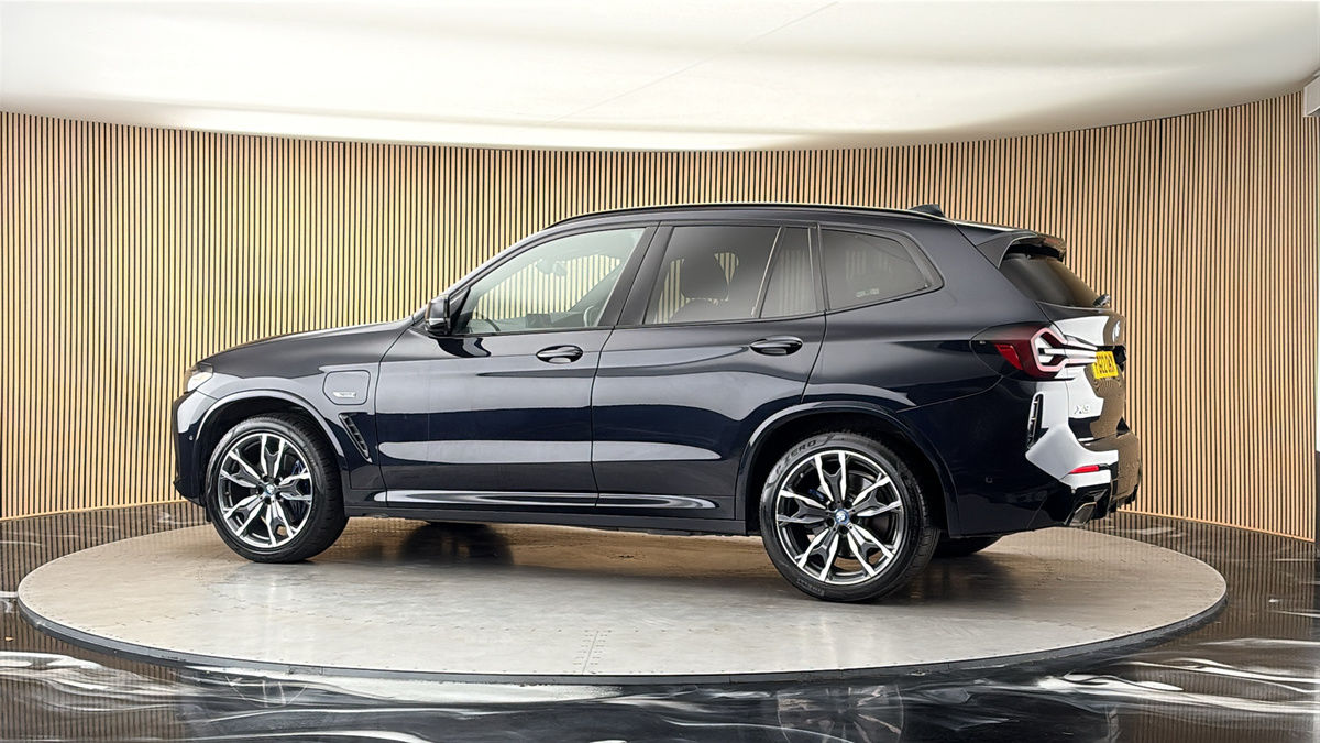 More views of BMW X3