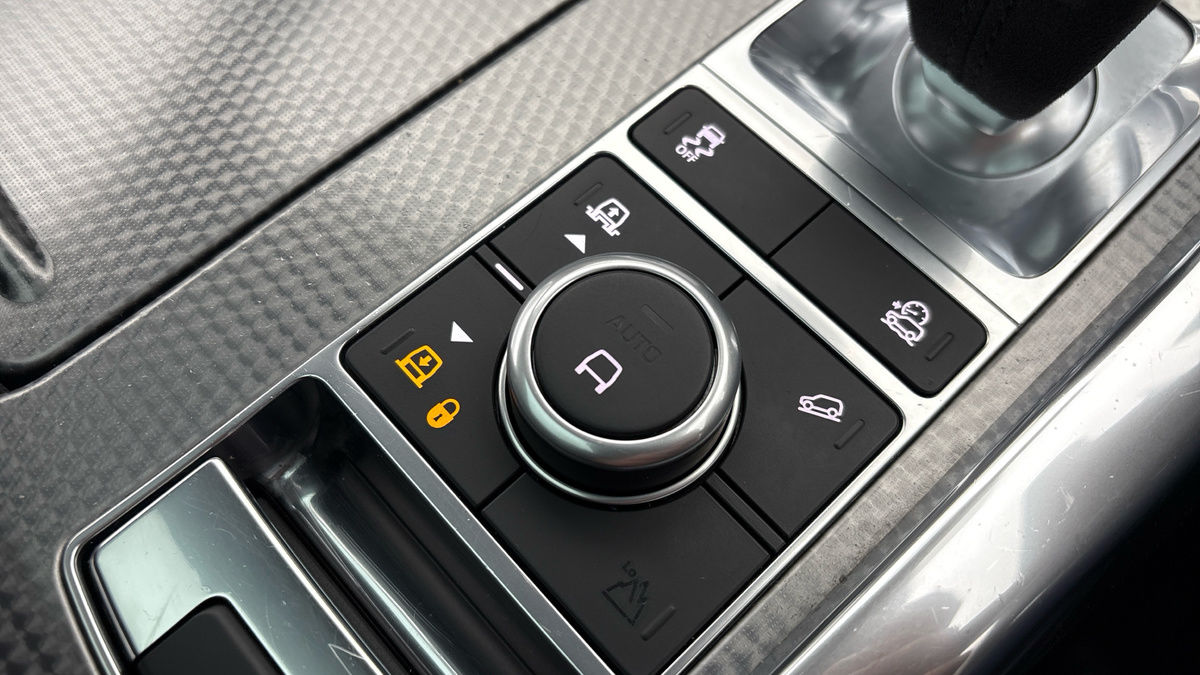 Land Rover Range Rover Sport Image 31