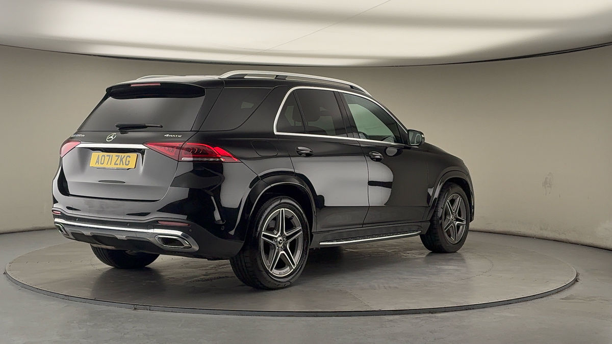 More views of Mercedes-Benz GLE