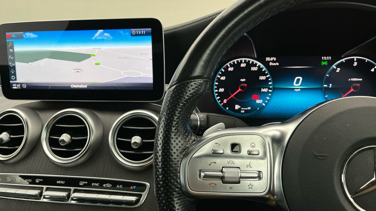 Mercedes-Benz C Class Image 13