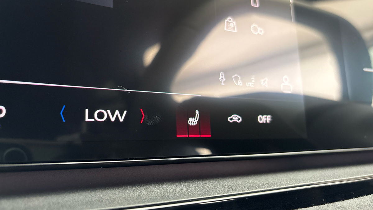 Audi Q6 e-tron Image 34