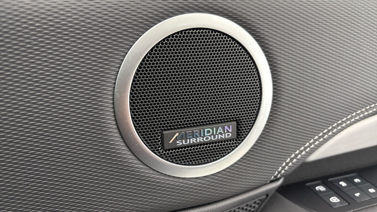 Land Rover Discovery Image 25