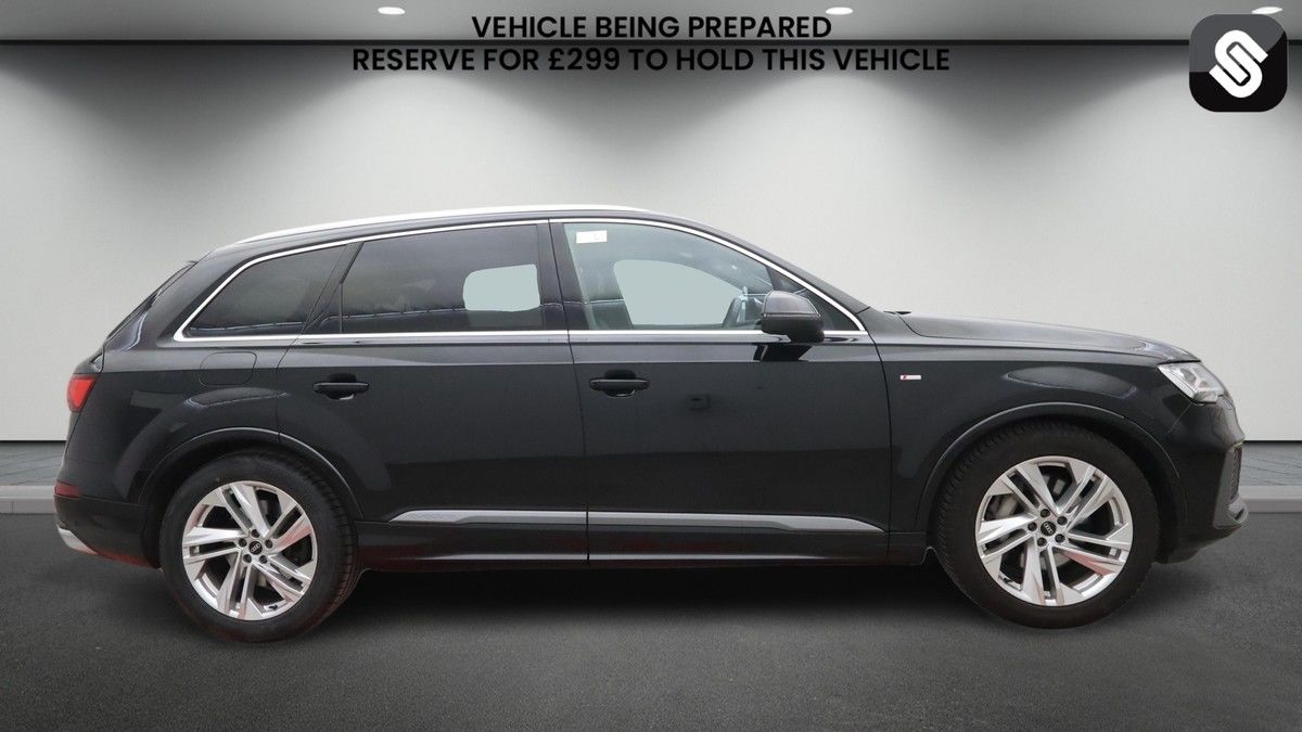 Audi Q7 Image 5