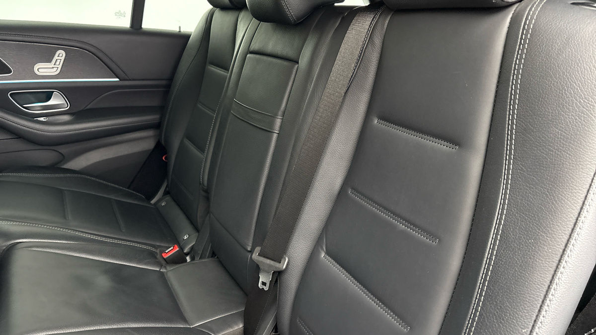 Mercedes-Benz GLE Image 8
