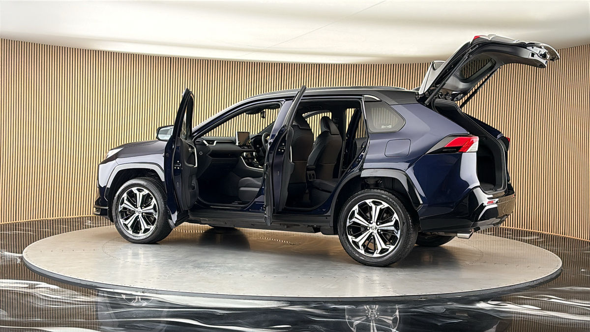 More views of Toyota RAV4