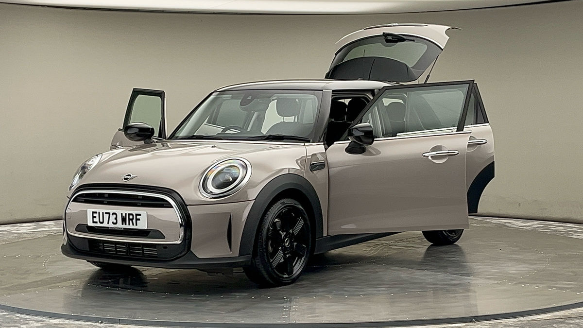 More views of MINI Hatch