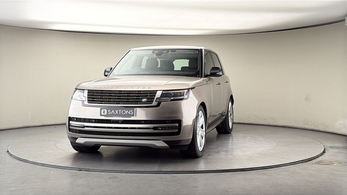 More views of Land Rover Range Rover