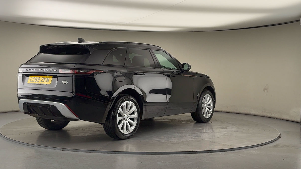 More views of Land Rover Range Rover Velar