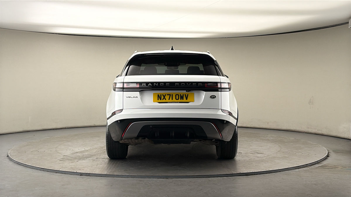 Land Rover Range Rover Velar Image 4