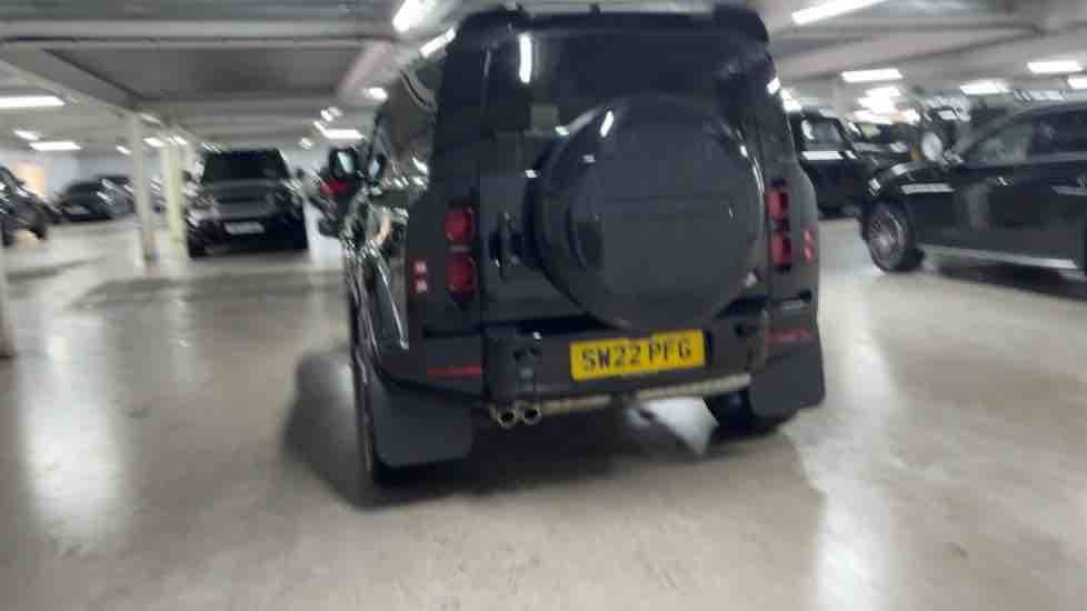 More views of Land Rover Defender 90
