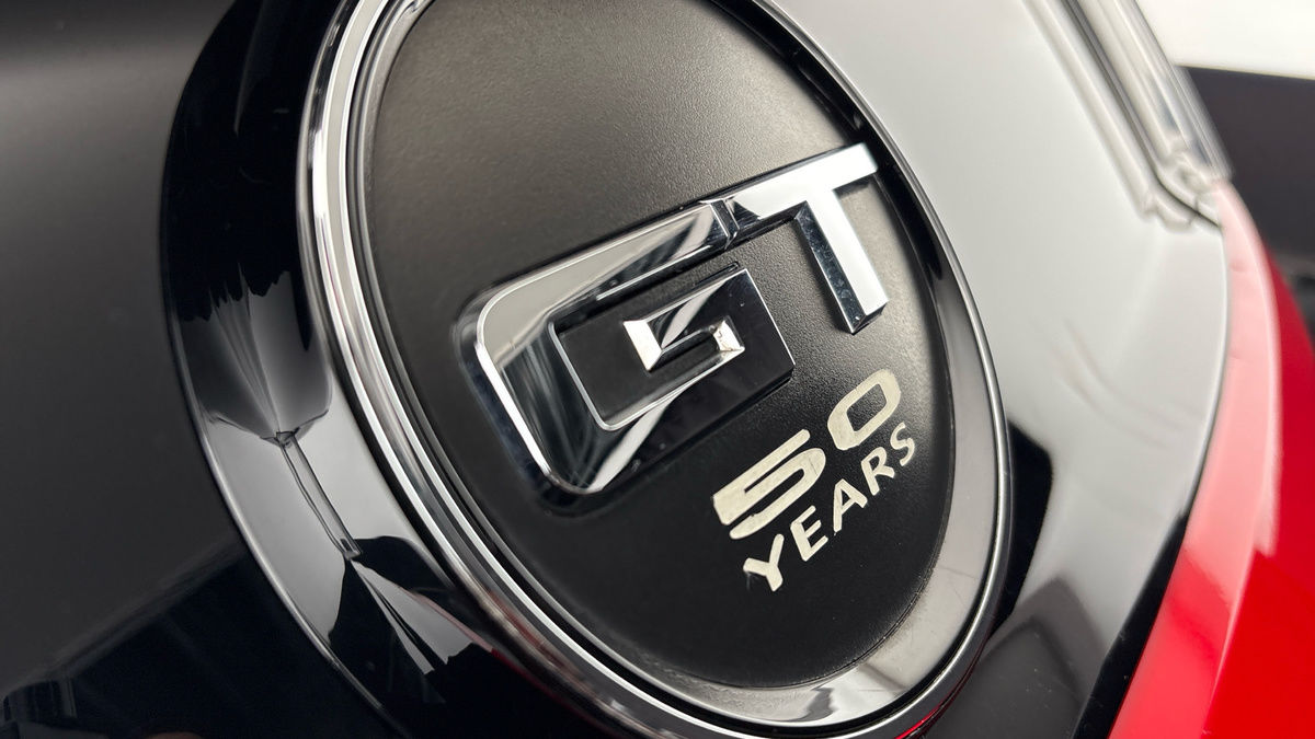 Ford Mustang Image 29