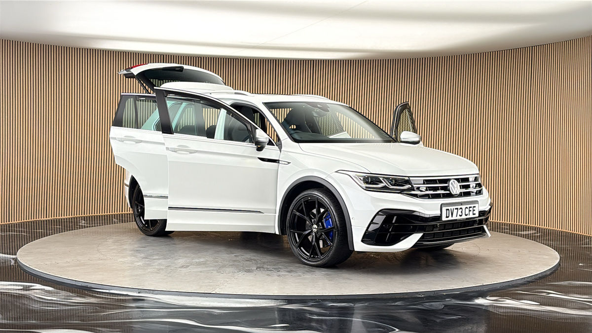 More views of Volkswagen Tiguan