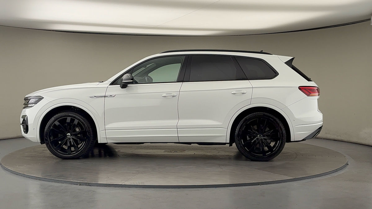 More views of Volkswagen Touareg