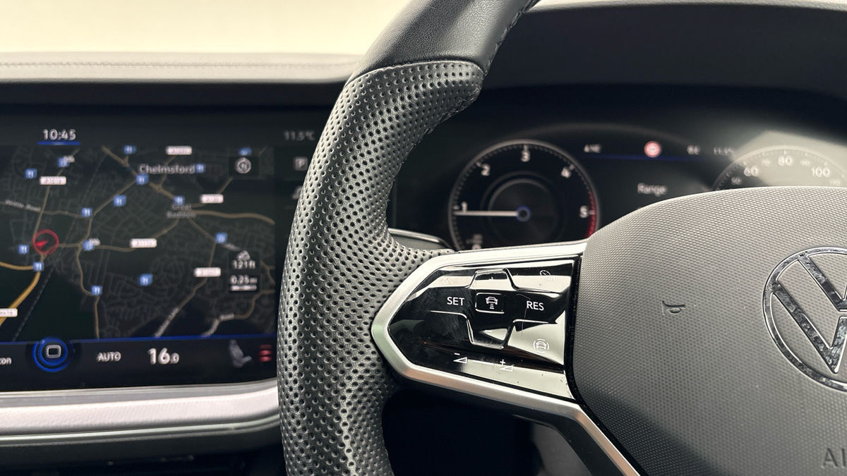 Volkswagen Touareg Image 13