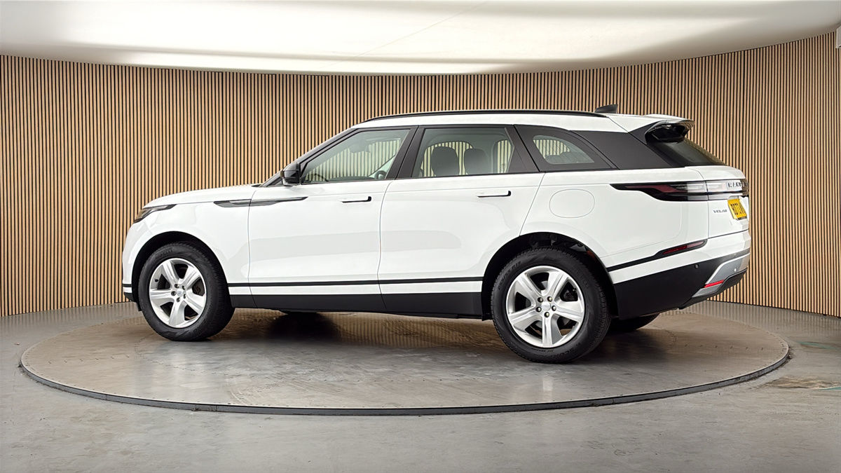 More views of Land Rover Range Rover Velar