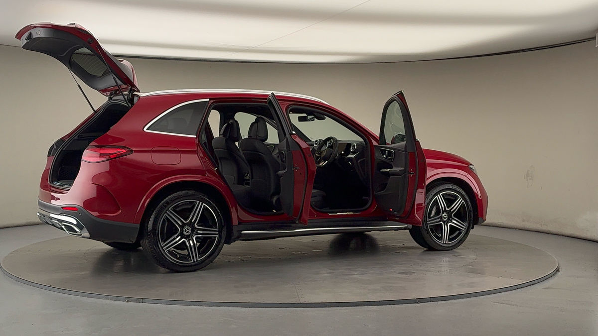 More views of Mercedes-Benz GLC