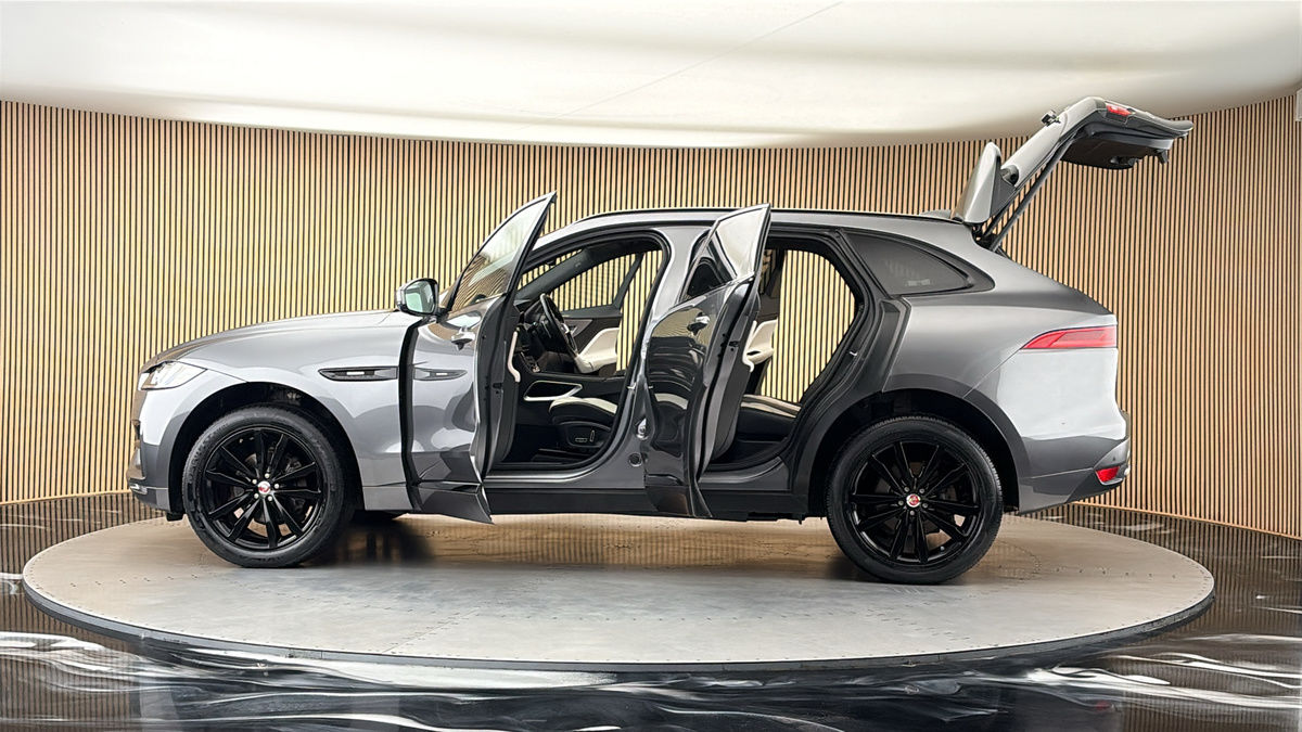 More views of Jaguar F-PACE