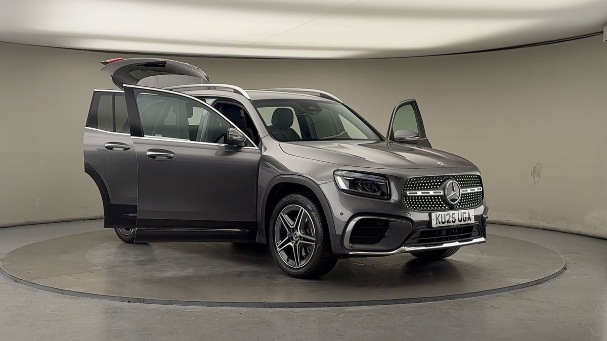 More views of Mercedes-Benz GLB