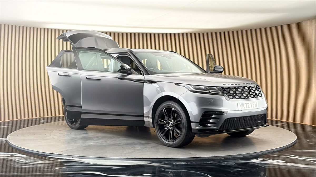 More views of Land Rover Range Rover Velar