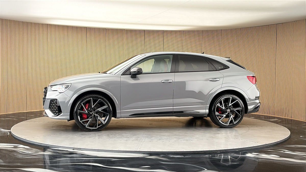 More views of Audi RS Q3
