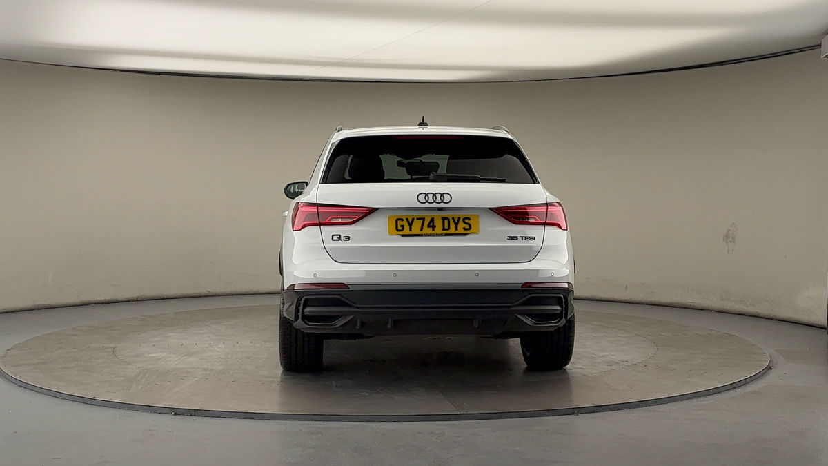 More views of Audi Q3