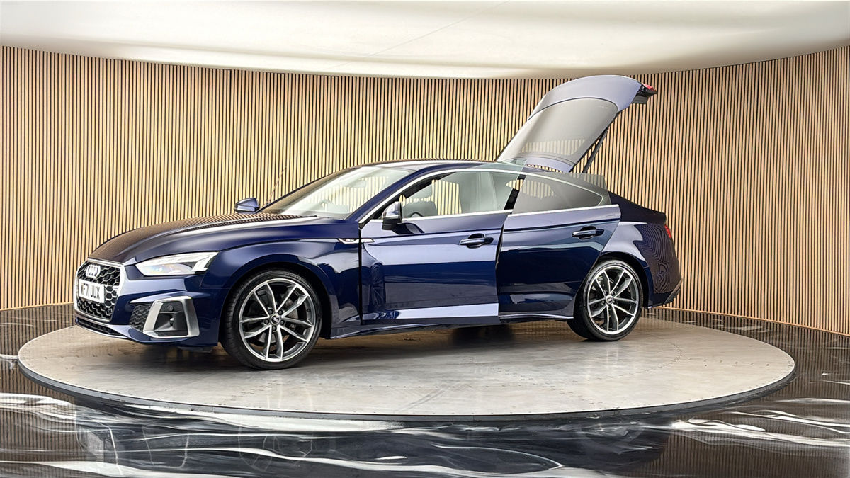 More views of Audi A5