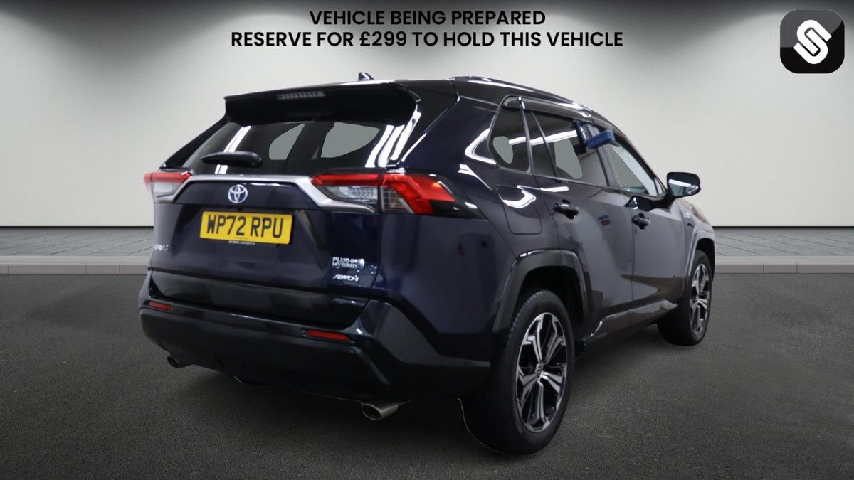 Toyota RAV4 Image 4