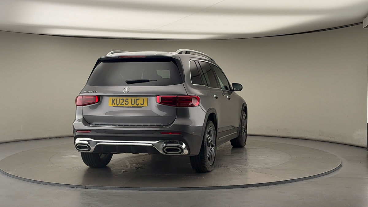 More views of Mercedes-Benz GLB