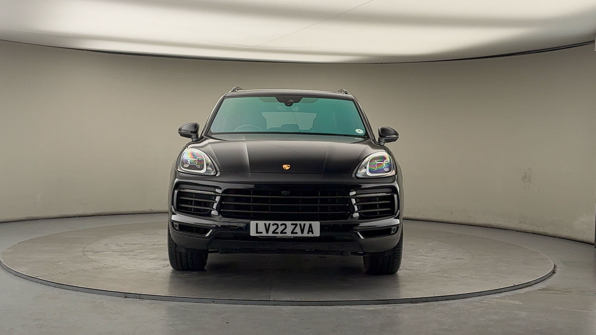 Porsche Cayenne Image 3