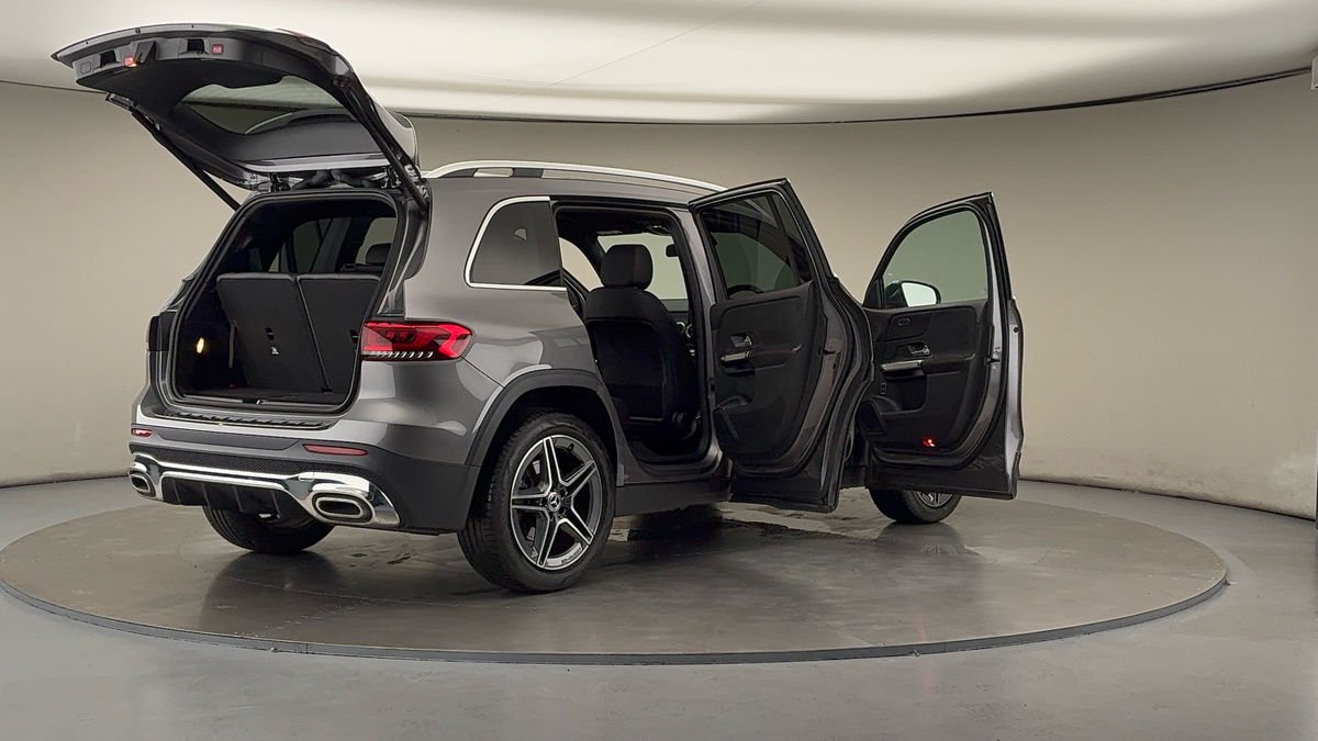 More views of Mercedes-Benz GLB