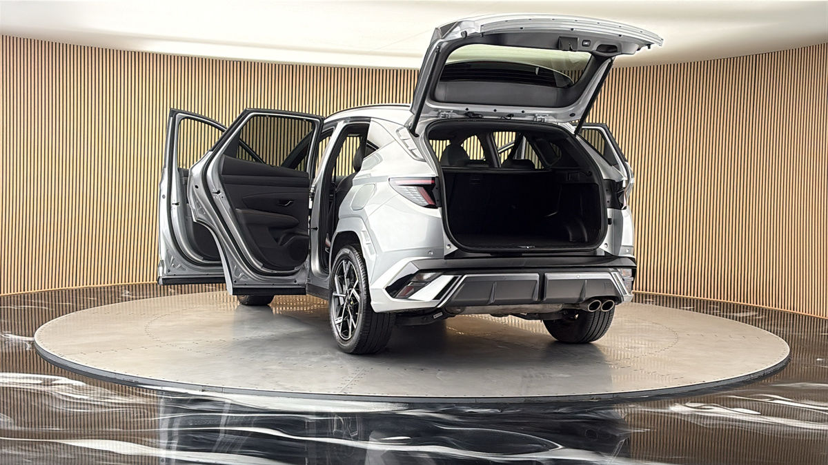 More views of Hyundai TUCSON