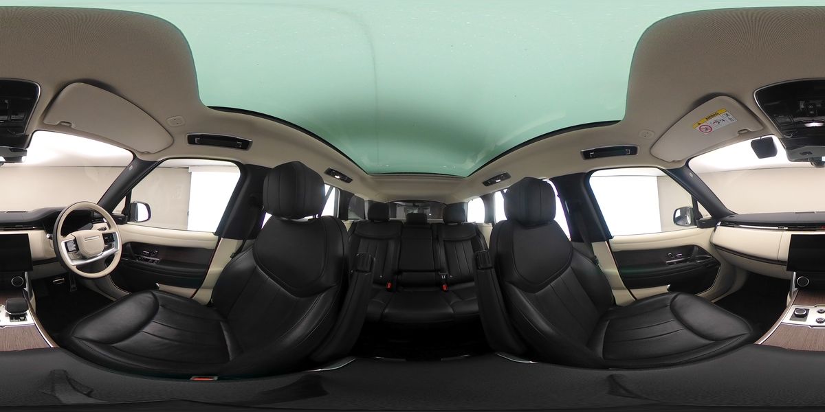 More views of Land Rover Range Rover