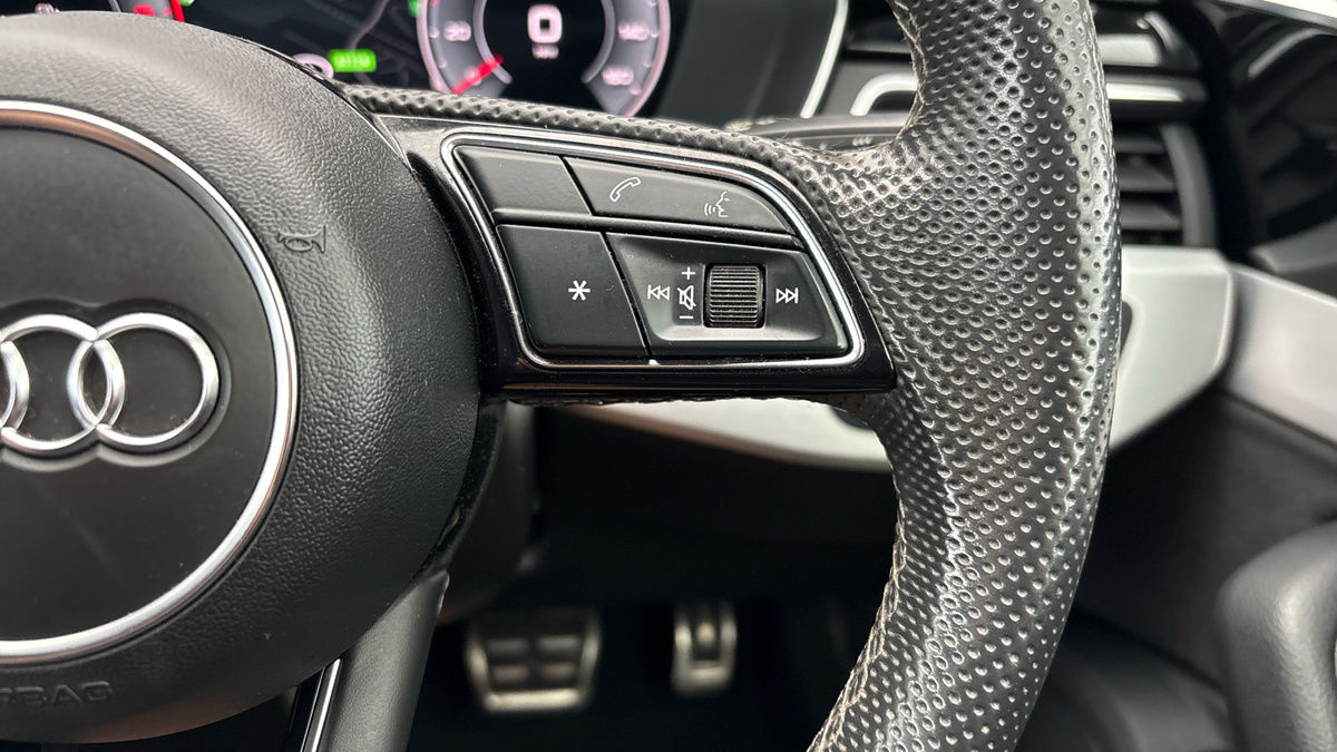 Audi A5 Image 14