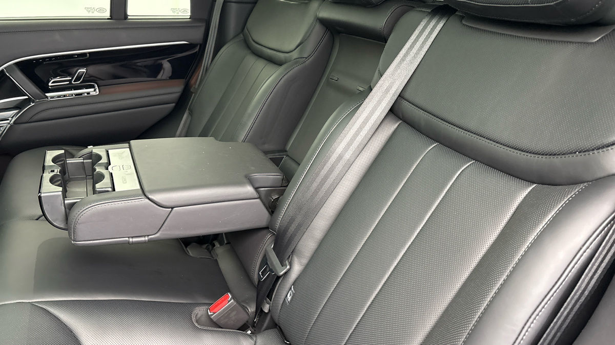 Land Rover Range Rover Image 9